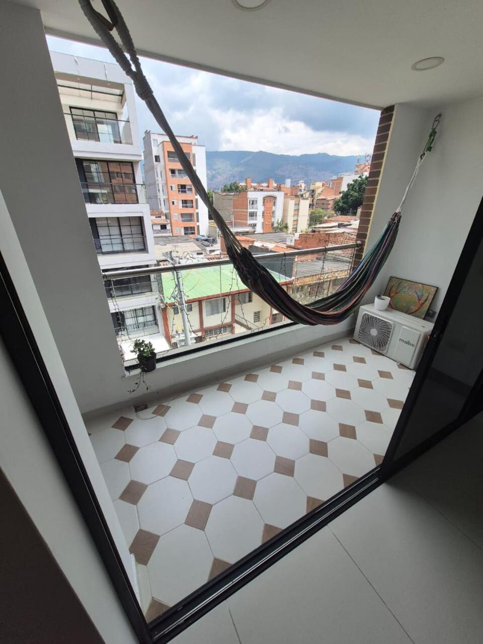 Apartment Luareles-san Joaquin-balcon