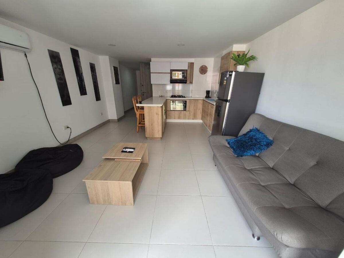 Luareles-san Joaquin-balcon Apartment Medellin